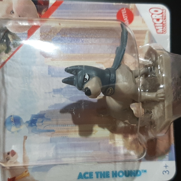 DC League of Super-Pets Ace Hound Mattel Micro Collection 1.75" Toy Cake Toppers - Picture 3 of 8